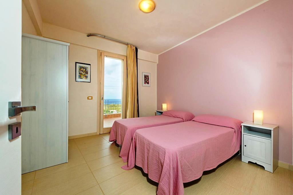 Villa Mirascopello Castellammare del Golfo Rum bild